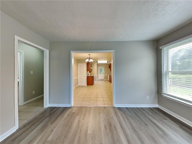 Foto del edificio - 878 St Charles Ct