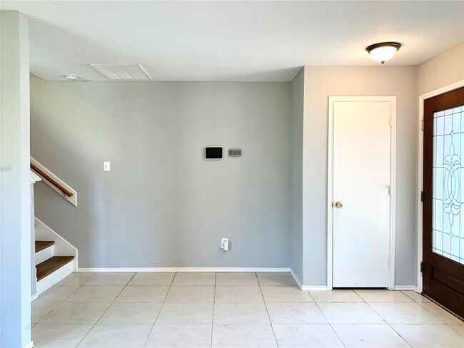 Foto del edificio - 7107 Mountain Dale Ct