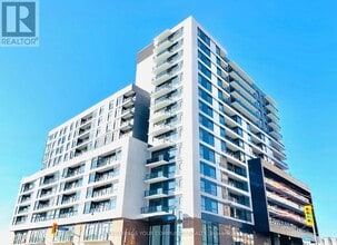 Building Photo - 110-1350-1350 Ellesmere Rd