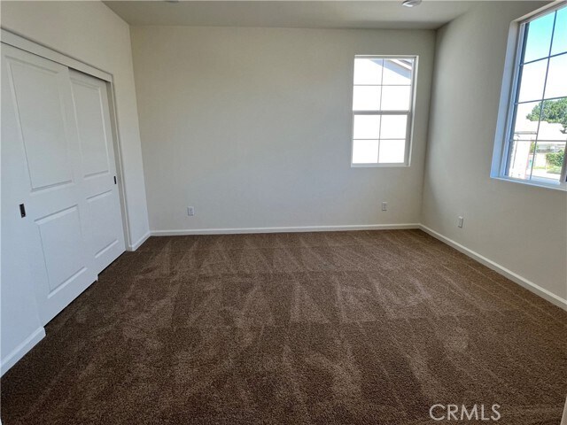 Foto del edificio - 25136 Hunter Ave