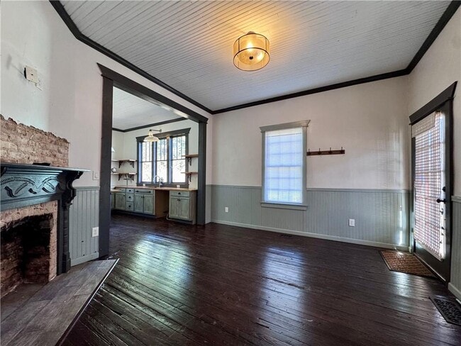 Foto del edificio - 749 Cooper St SW