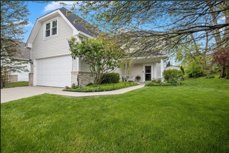 Building Photo - 212 Walter St