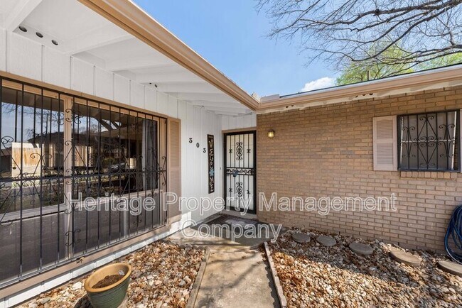 Foto del edificio - 303 Marquis Ln