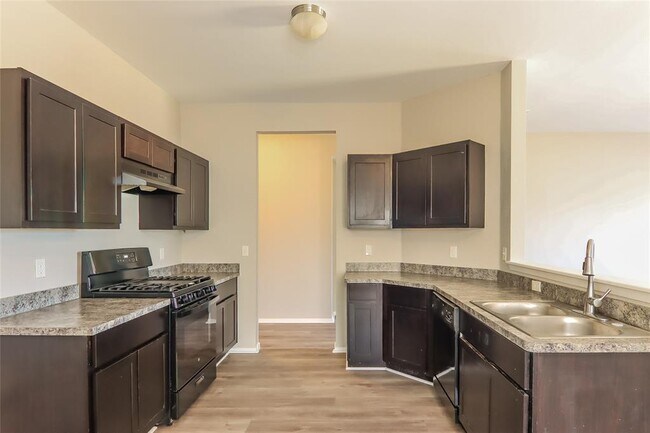 Building Photo - 9125 SW 55th St
