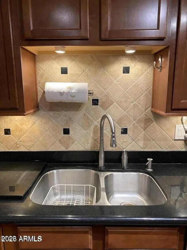 Foto del edificio - 17404 N 99th Ave