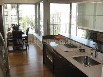 Foto principal - 1155 S Grand Ave