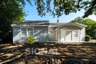 Building Photo - 2408 2nd St NW