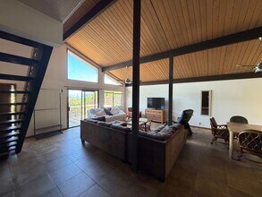 Building Photo - 3305 Kehala Dr