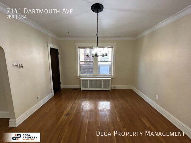 Foto del edificio - 7141 Dartmouth Ave