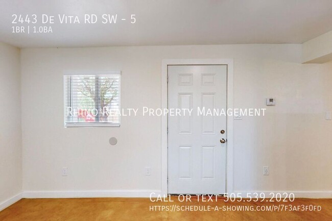 Building Photo - 2443 De Vita Rd SW