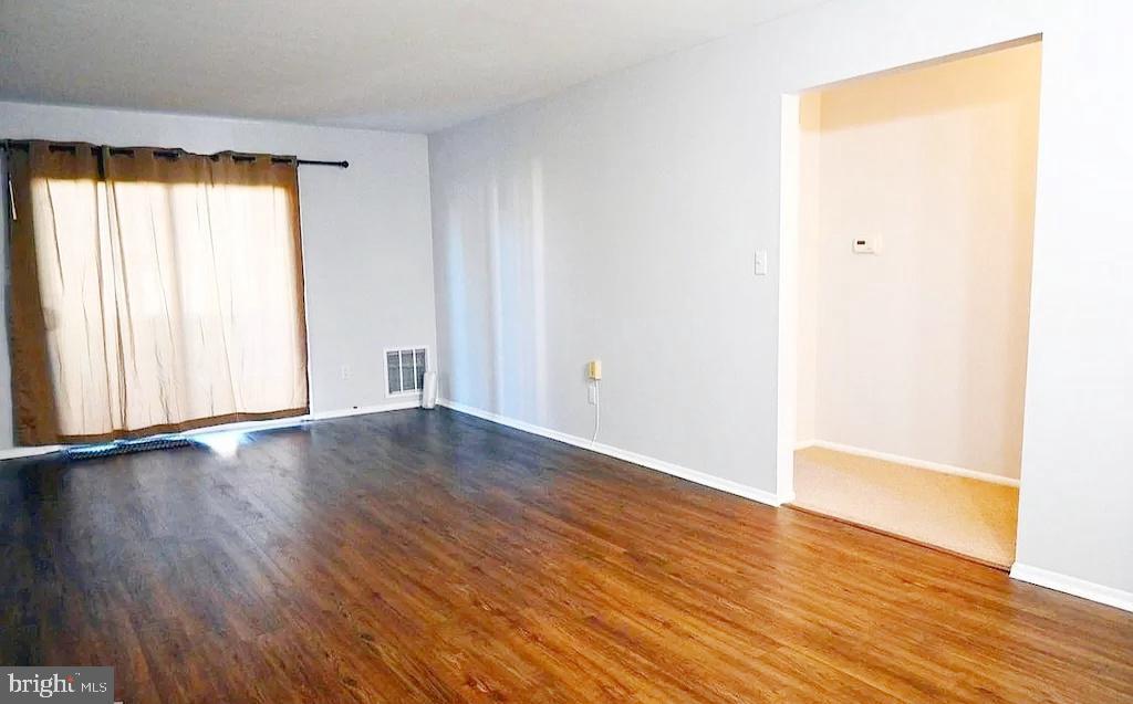 Foto principal - 314 Dove Ct