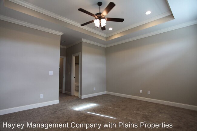 Building Photo - 3 br, 3.5 bath House - 1094 Runningvine Lane