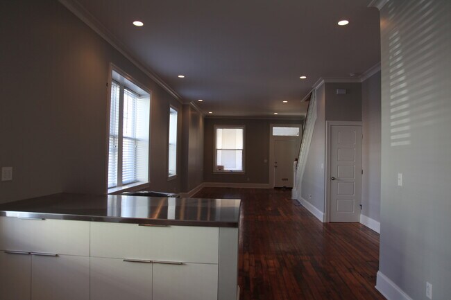 Foto del edificio - 518 N 39th St