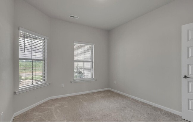 Bedroom 3 - 159 Little Britain St