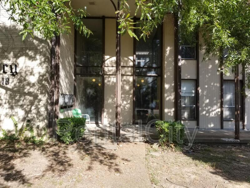 818 N Highland Ave Unit Apt 10, Jackson, TN 38301 Condo for Rent in