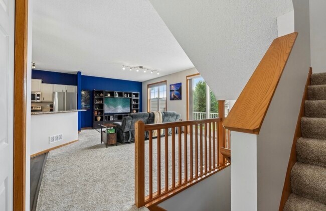 Foto del edificio - 20651 Hampshire Way