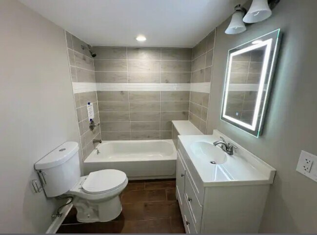 Foto del edificio - 149 S 14th Ave