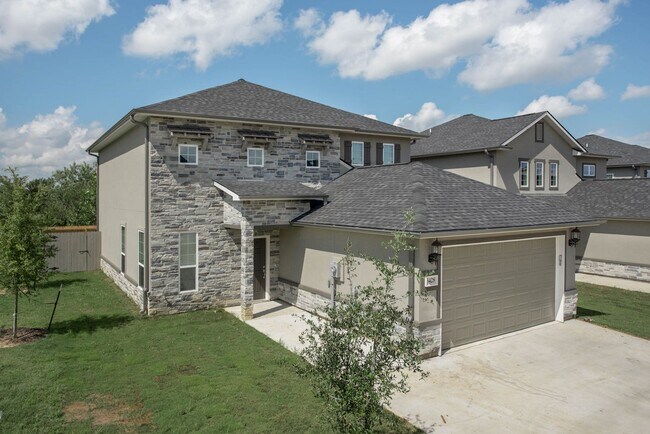 Building Photo - Available August 2026! Gorgeous 5 Bedroom, 5 Bath House in South College Station!!