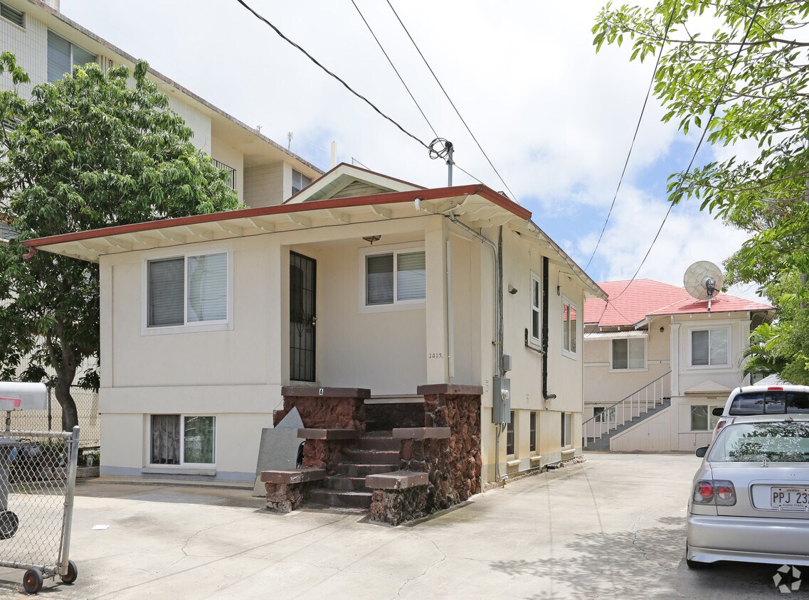 Primary Photo - 1413 Middle St