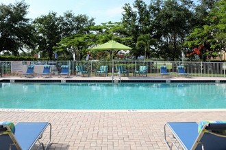 Cobblestone on The Lake Apartments photo'