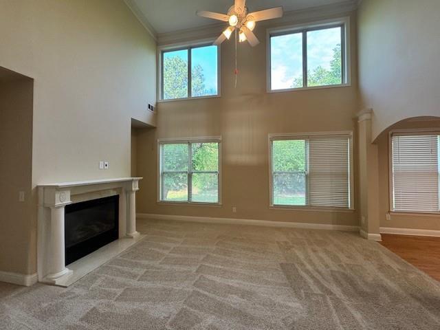 Building Photo - 2065 Manor View