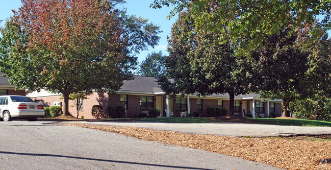 Building Photo - Gateway House