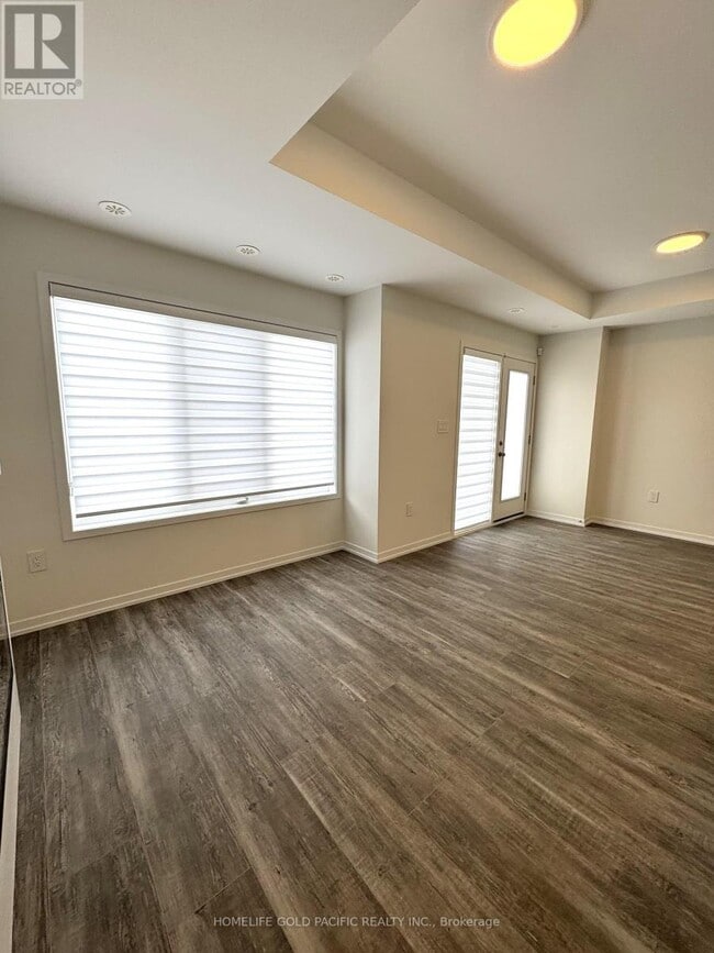 Building Photo - 28 Matawin Ln