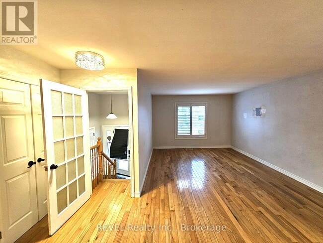 Building Photo - 5566 Highland Ave