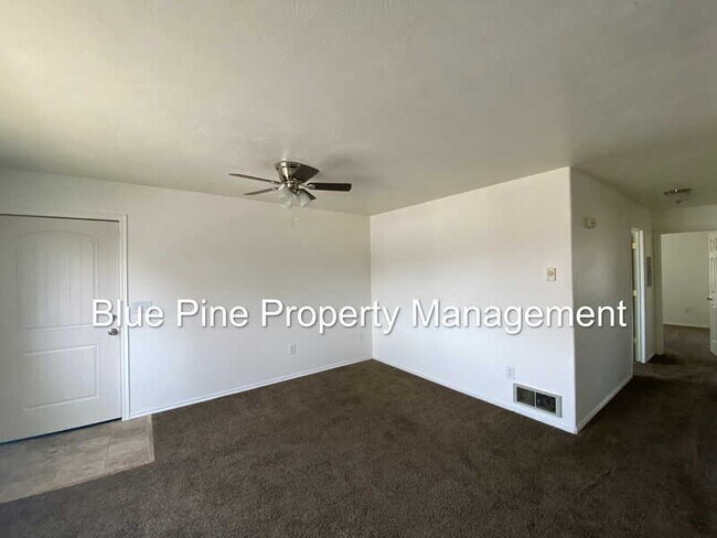 Building Photo - 690 Richland Ave