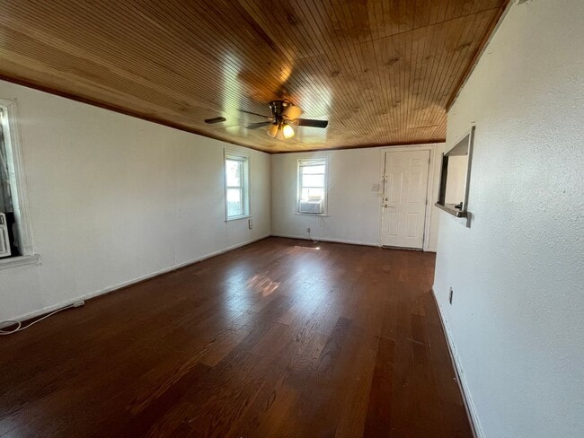 Building Photo - EFFICIANCY UNIT NEAR HSU, HENDRICK NORTH, AND ACU