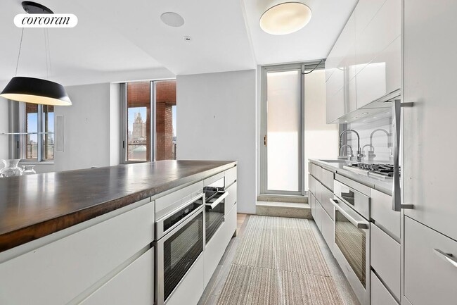 Foto del edificio - 101 W 79th St