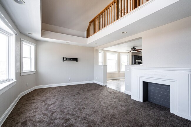 Foto del edificio - 3315 N Holton St