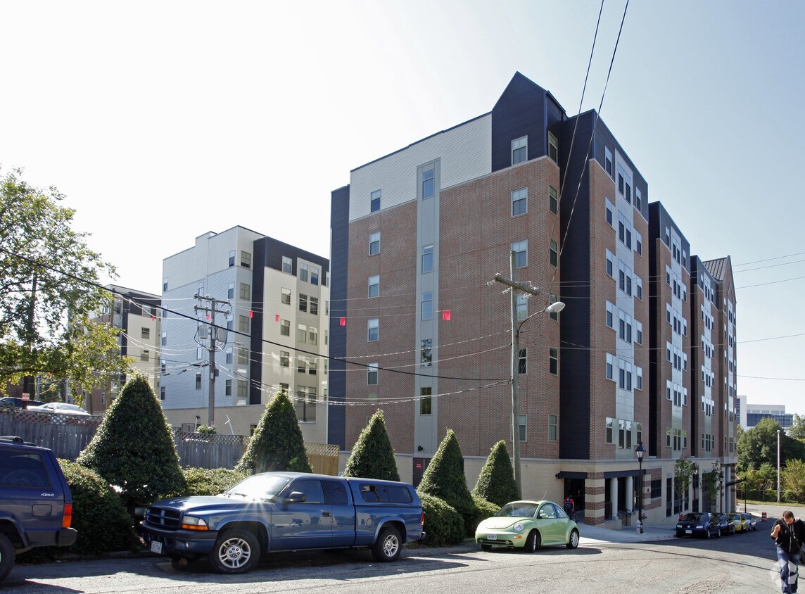 8 1/2 Canal Street Apartments Richmond, VA