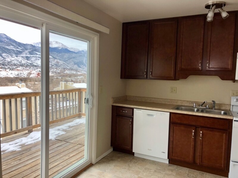 2813 King St, Colorado Springs, CO 80904 Apartment for Rent in