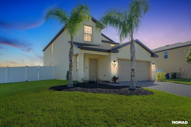 Foto del edificio - Spacious 5BR House in Fort Pierce, 5 minut...