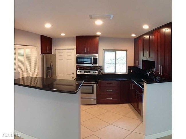 Foto del edificio - 404 SW 9th St