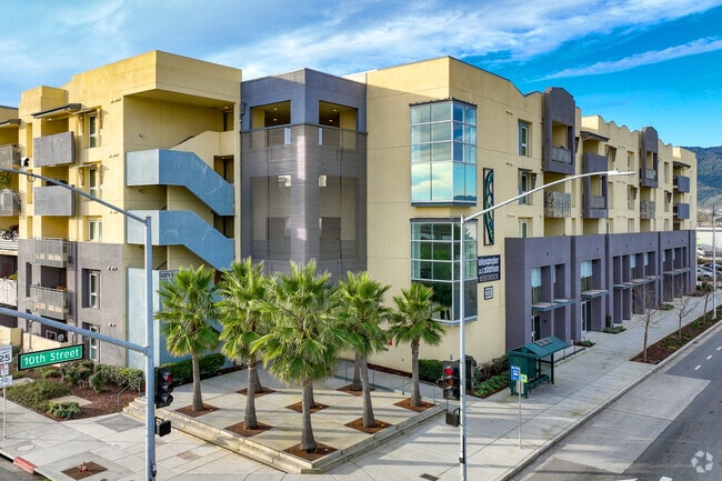 Apartments for Rent with Utilities Included in Gilroy CA - Main Image