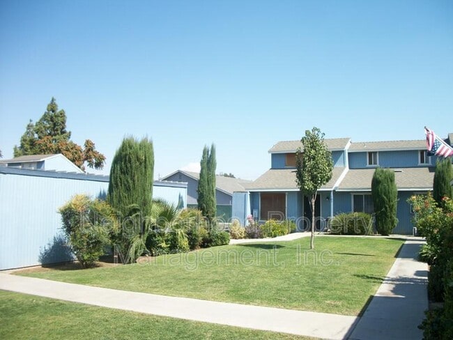 Building Photo - 699-703 Music Avenue - 703-109