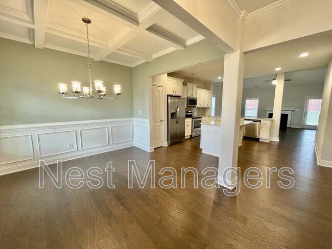 Foto del edificio - 155 Cromwell Ct