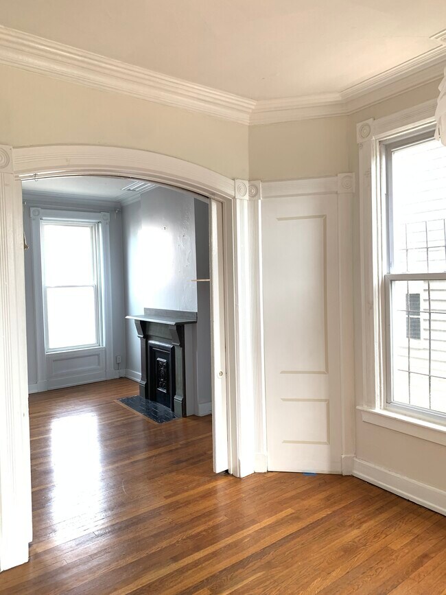 Vista del salón al dormitorio - 22 Lyon St