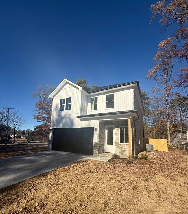 Building Photo - 412 Prickett Rd