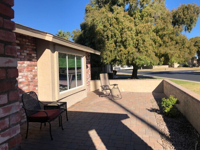 Foto del edificio - Welcome to this charming 2-bedroom, 2-bathroom house located in Leisure World a 45+ Active Adult ...