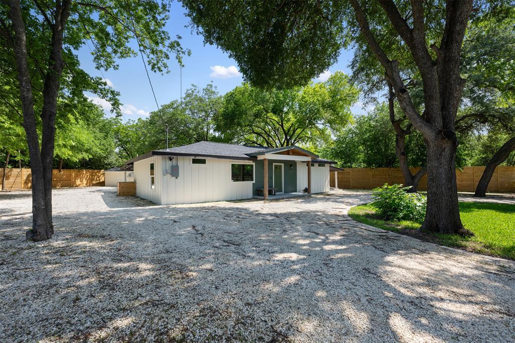 Foto principal - 9003 Capitol Dr