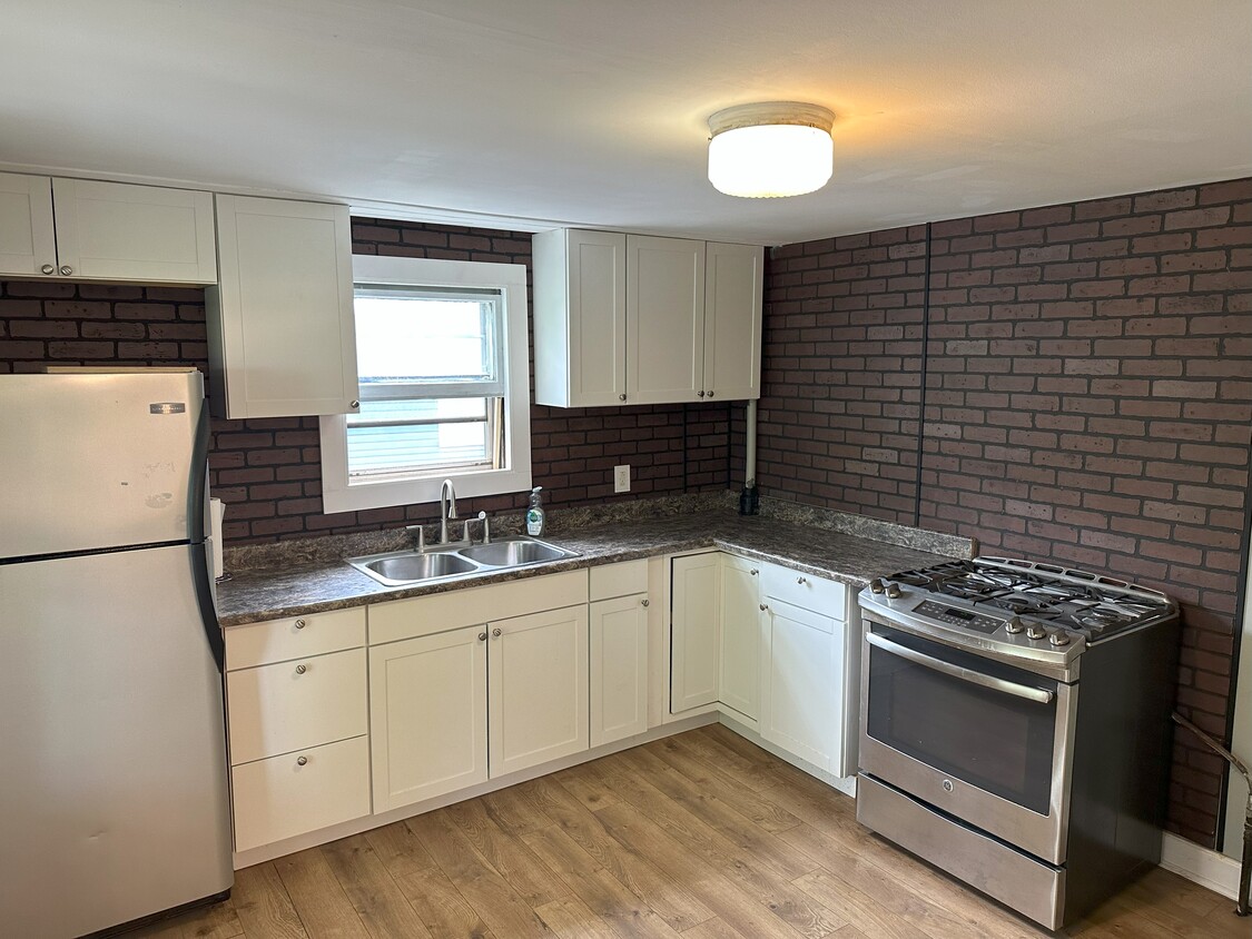 224 Pine St Unit 2262, Burlington, VT 05401 Condo for Rent in