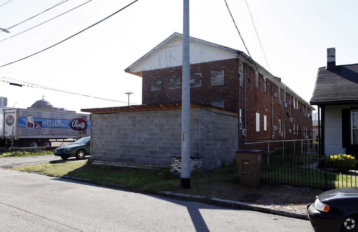 Building Photo - 1407 Hynes St