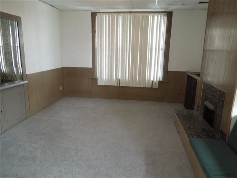 Building Photo - 1203 Beechview Ave