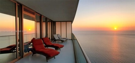 Building Photo - 18975 Collins Ave