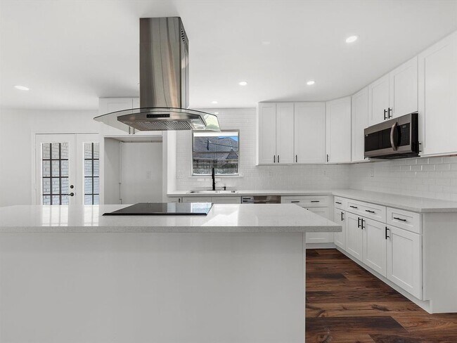 Foto del edificio - 5255 Stillbrooke Dr