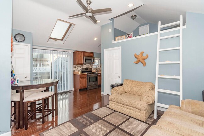 Foto del edificio - 11 Spindrift Rd