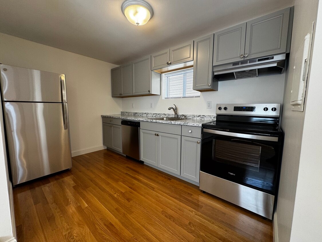 Foto principal - 43 Everett St